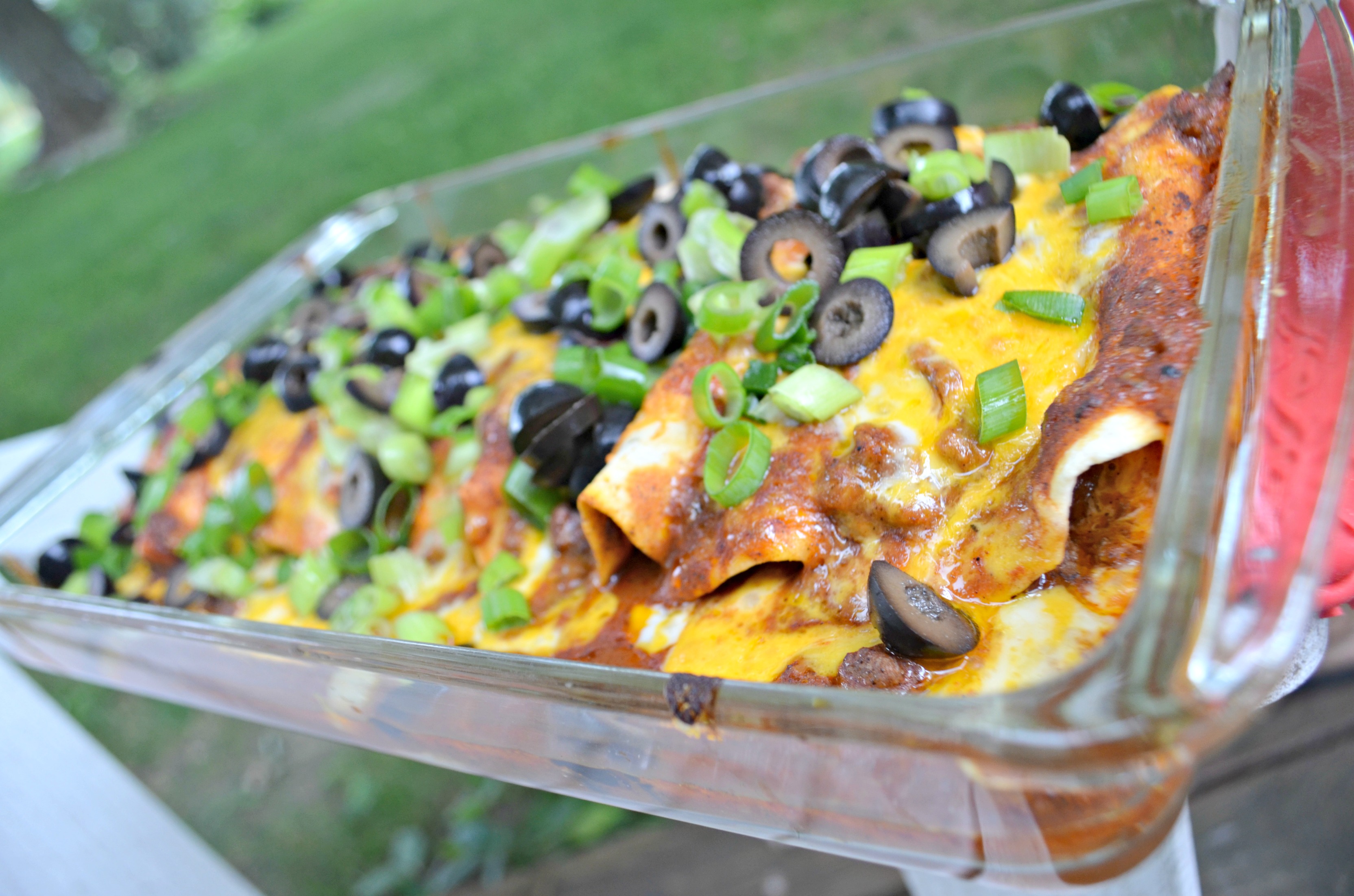 FREE Printable 5 Day Aldi Meal Plan – red enchiladas