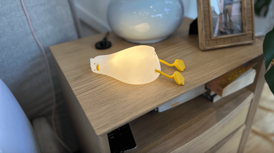 FUN Duck Night Light Just $7.49 on Amazon