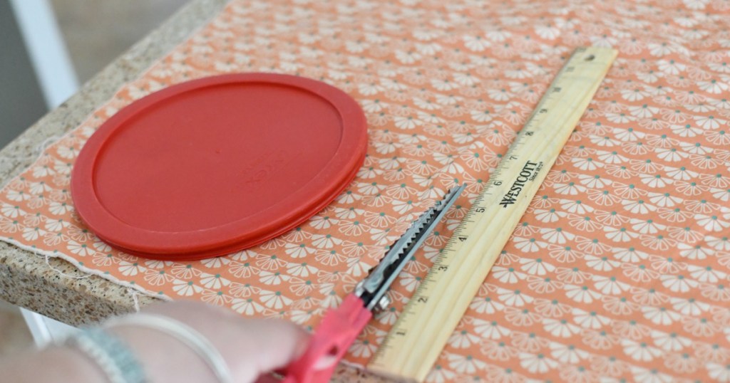 cutting fabric for beeswax wraps