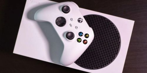 Xbox Series S Console Bundles w/ Gaming Headsets from $284.98 Shipped for Amazon Prime Members (Regularly $350)