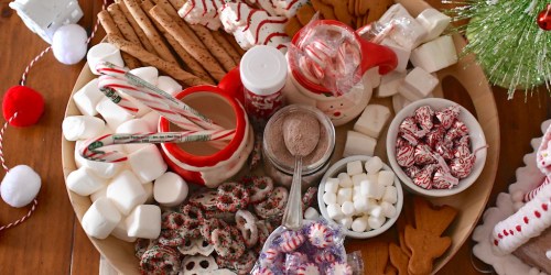 Create the Ultimate Cozy Hot Chocolate Board This Winter!
