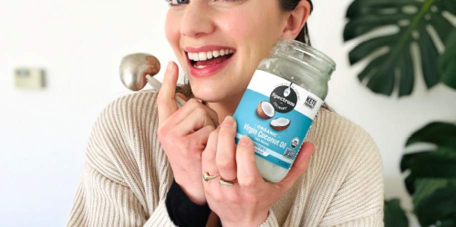 Coconut Oil Pulling Benefits (+ Why Swishing Oil in Your Mouth is Actually Good For You!)