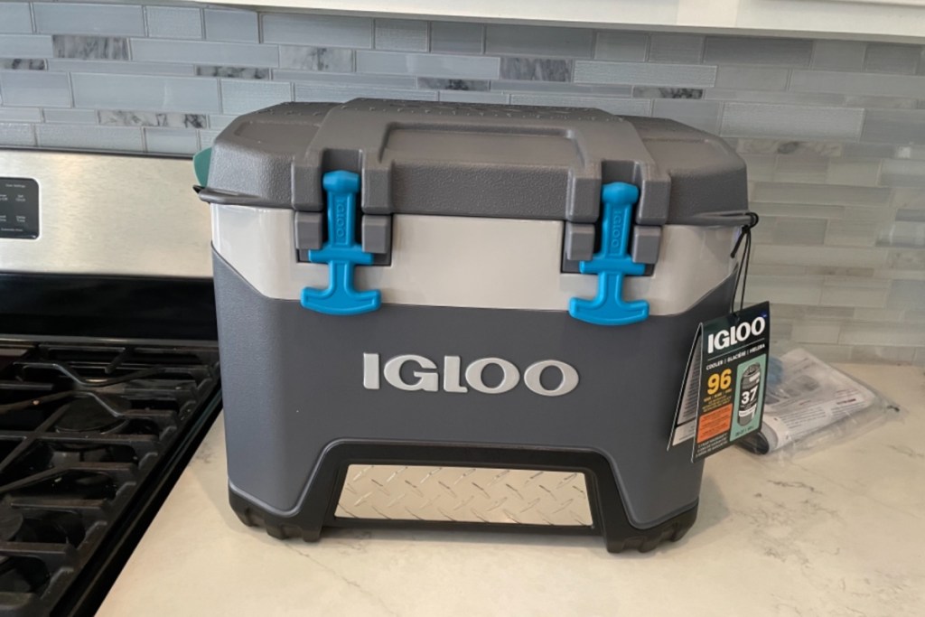 Igloo cooler
