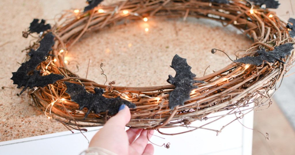 making a bat wreath for halloween