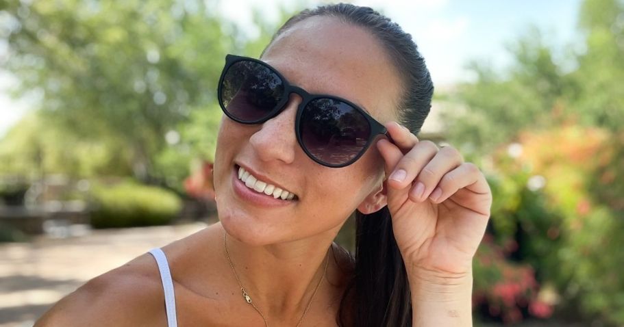Women’s Vintage Sunglasses from $5.99 Per Pair on Amazon (Thousands of 5-Star Ratings)