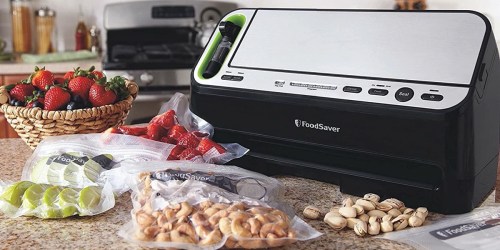 ** FoodSaver Vacuum Sealer Machine w/ Starter Kit Only $116.69 Shipped on Amazon (Regularly $200)