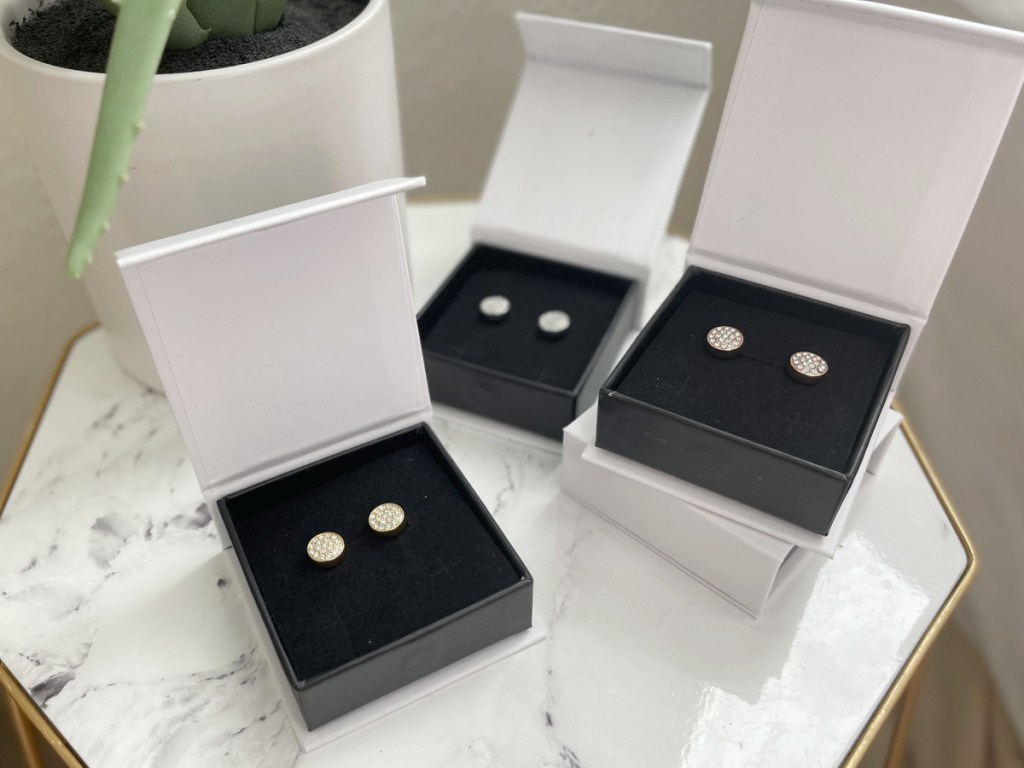 cate & chloe studs colors