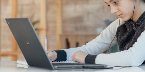 ASUS 14″ Chromebook Just $419 Shipped on BestBuy.com (Reg. $500)