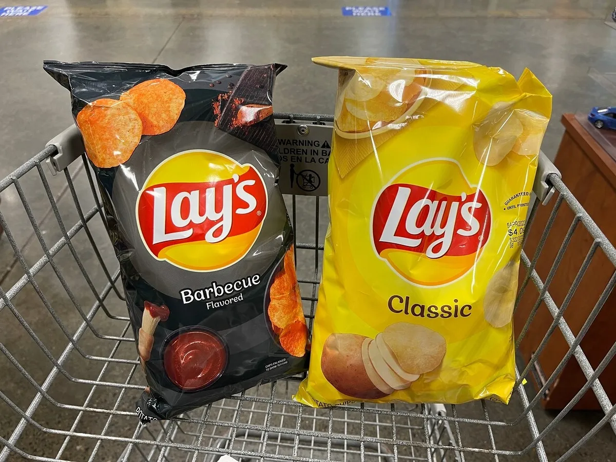 BEST Publix BOGOs This Week | $1.99 Lay’s Chips, 79¢ Stahl-Meyer Hot Dogs, & More