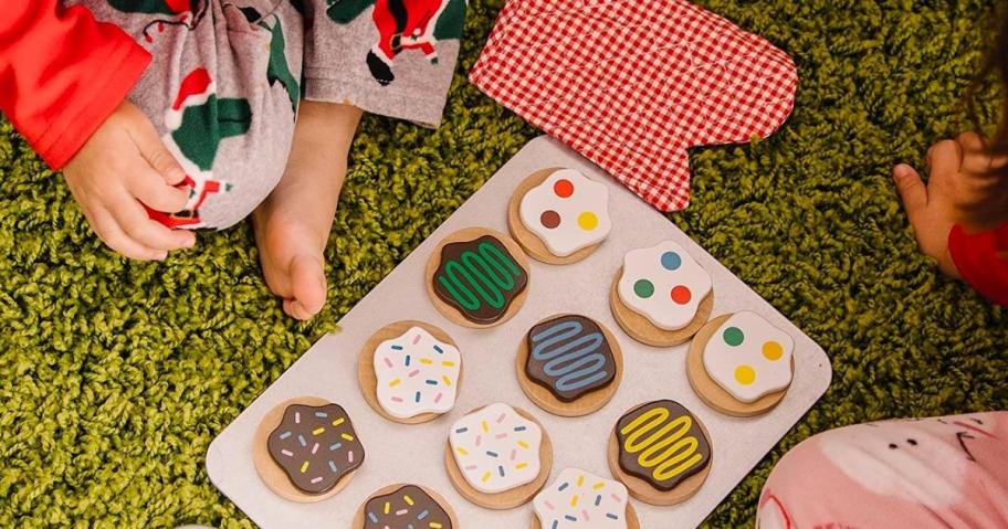 Melissa & Doug Slice and Bake Wooden Cookie Play Food Set