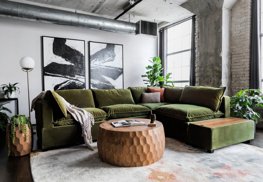 Kova L-Shape Sectional + Console