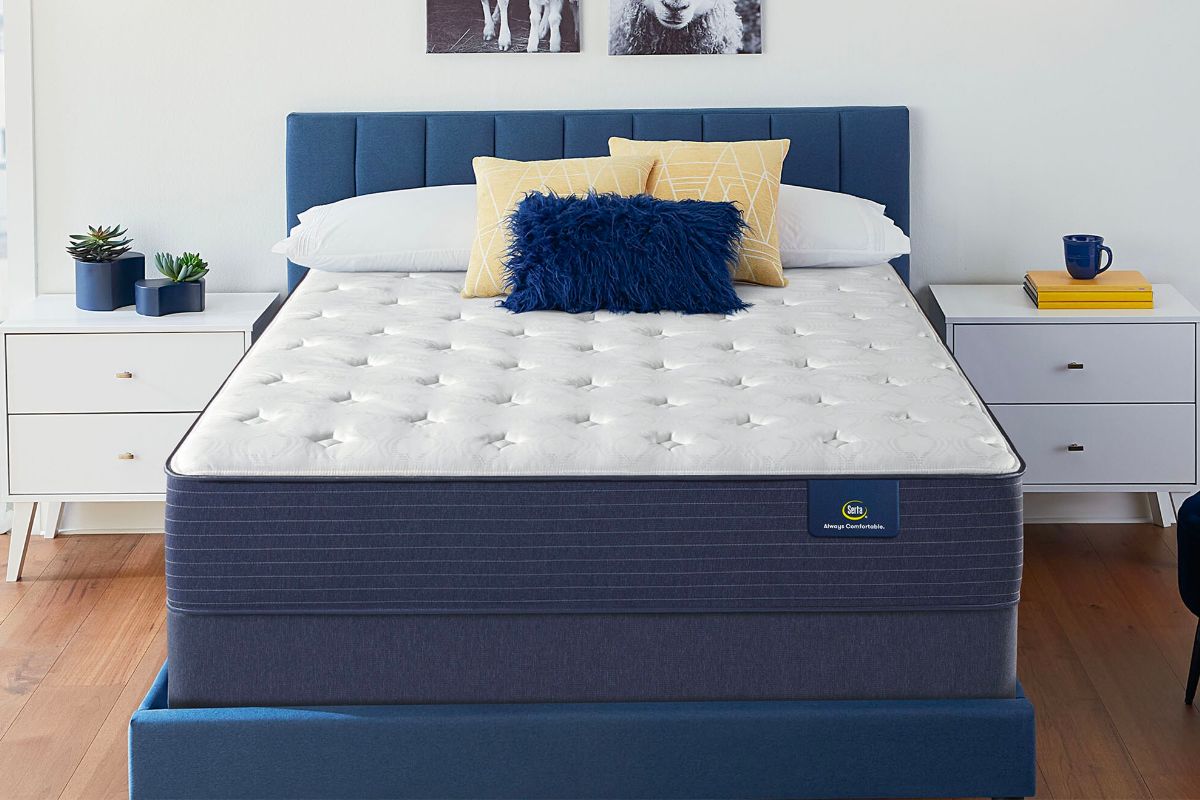 Serta clarks hill soft queen