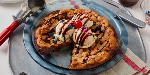 Highly-Rated Pyrex Glass Pie Plate Only $5 on Walmart.com (Regularly $9)