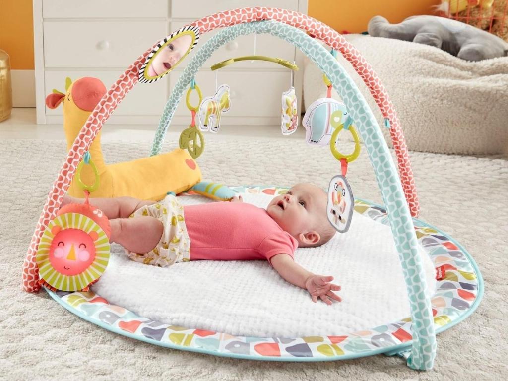Fisher-Price Go Wild Giraffe Infant Activity Gym