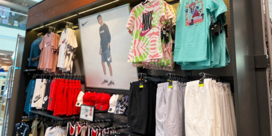 Up to 70% Off Nike Clothing on Macys.com | Styles from $11.99
