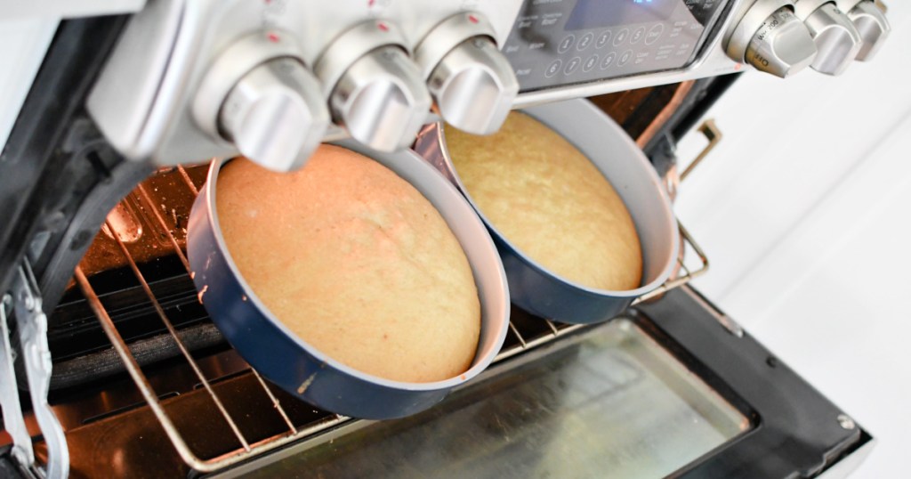 2 cakes in the oven