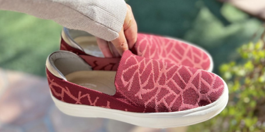 Dearfoams Women’s Sneakers Only $24.99 Shipped (Reg. $60) | Stretchy & Breathable