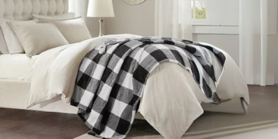 Price Drop: Cuddl Duds Heated Blanket Only $27.49 on Kohls.com (Regularly $55+)