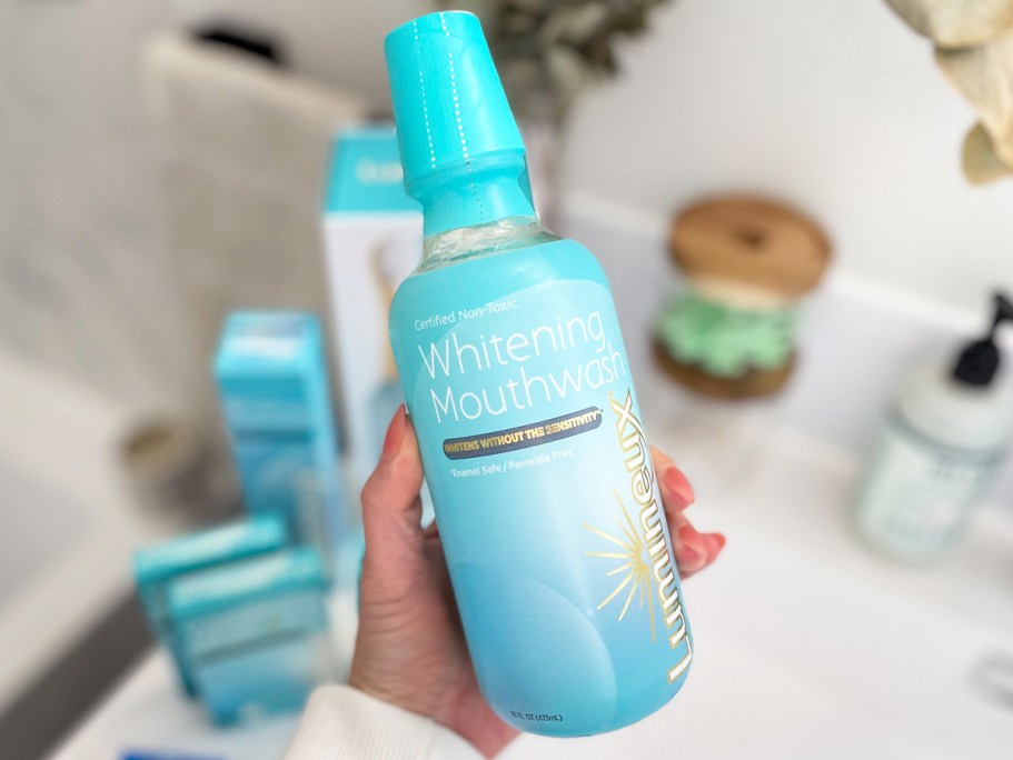 Lumineaux Whitening Mouthwash 2-Pack Just $13 Shipped on Amazon (Reg. $22)
