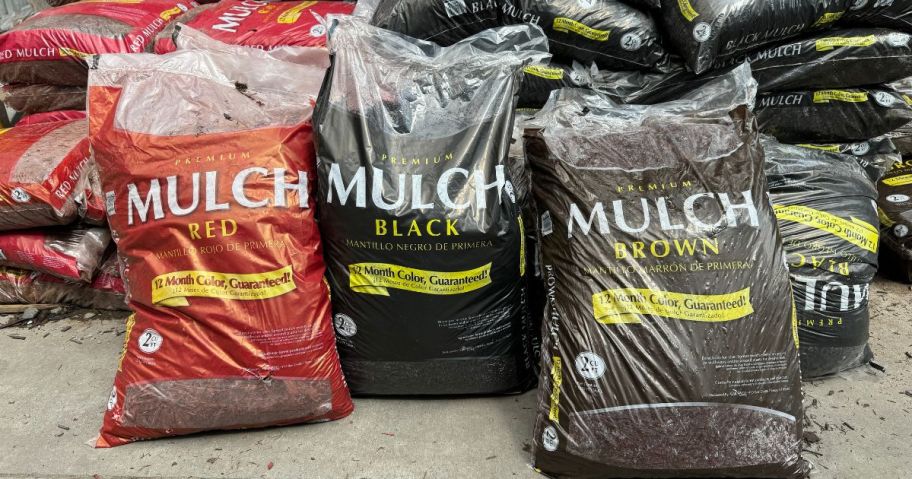 3 bags of Mulch in different colors