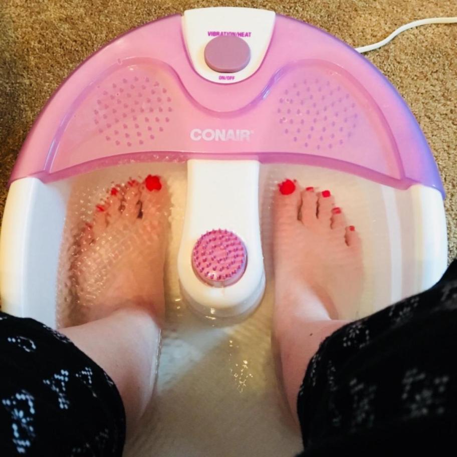 feet in conair foot spa