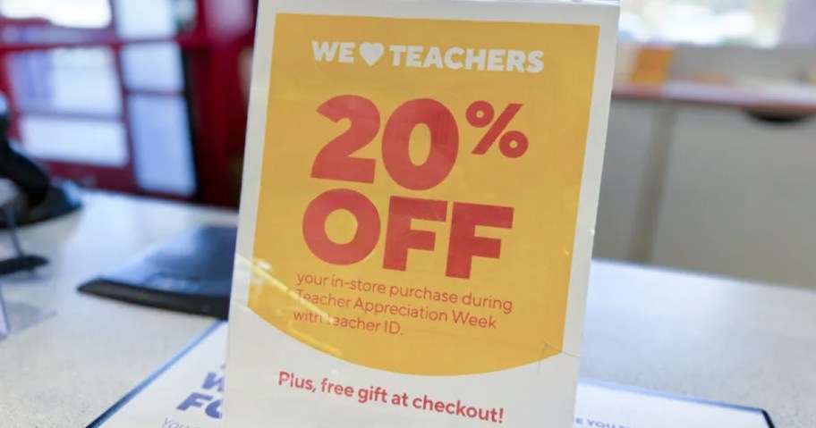 20% Off Sign for Teachers at Staples