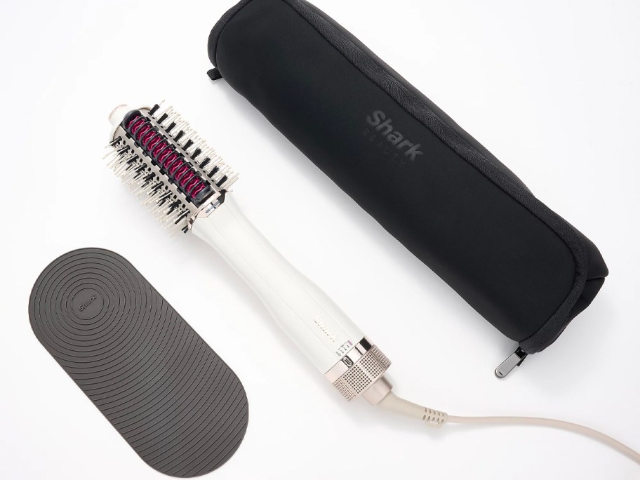 shark smoothstyle blow dryer, mat, and storage bag 