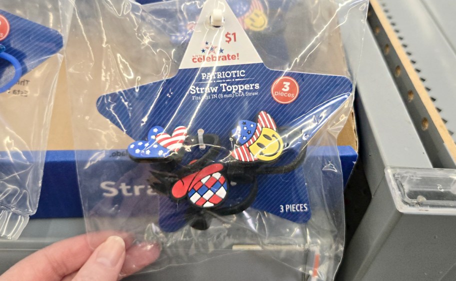hand holding straw topper 3 pack