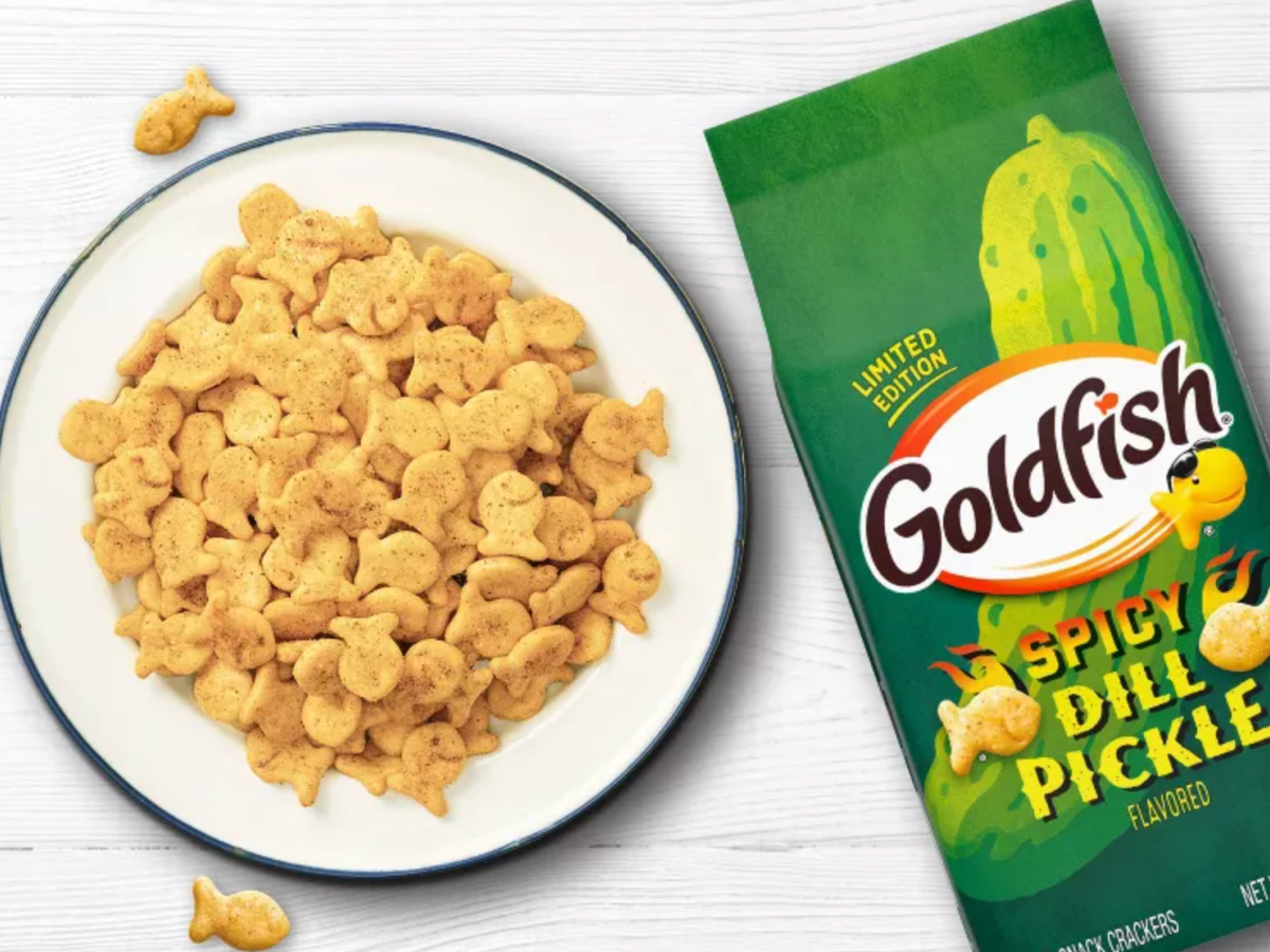 Limited-Edition Goldfish Spicy Dill Pickle Crackers Available Now