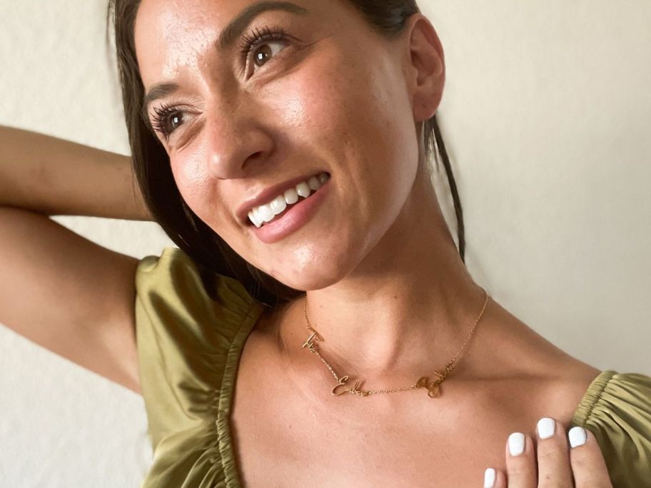 Woman wearing a Mackenzie Treasury Name Necklace