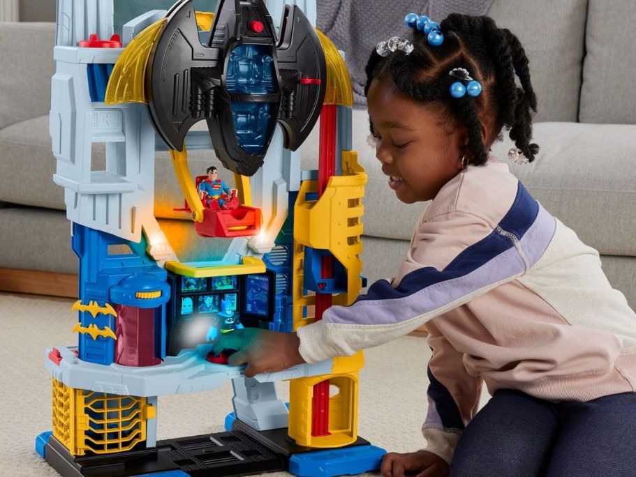 Imaginext DC Super Friends Playset Just $29.97 on Amazon (Reg. $100)