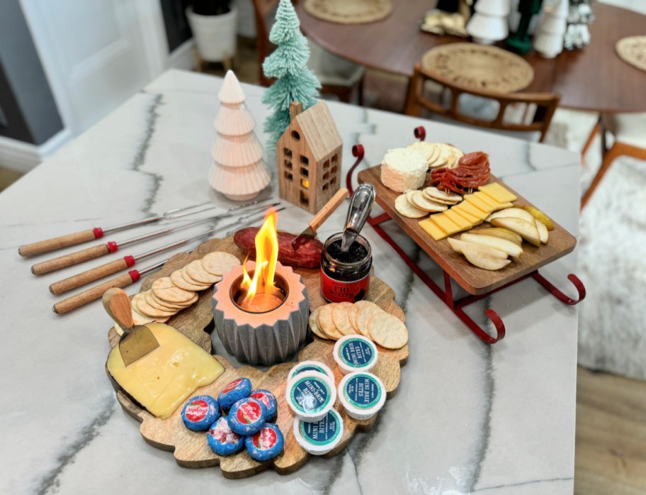 cheeseboard with brie s'mores 