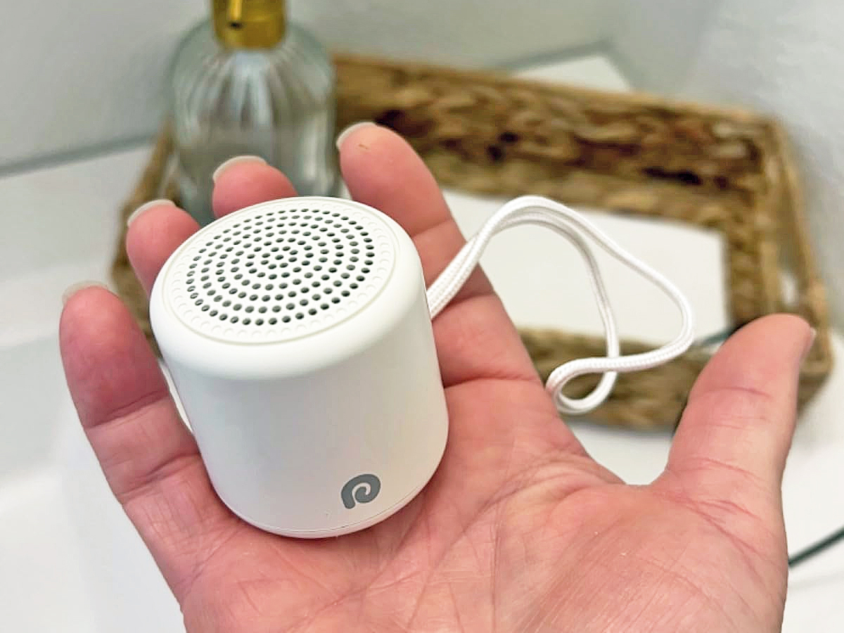 Dreamegg Portable White Noise Machine Only $9 on Amazon (Regularly $25)