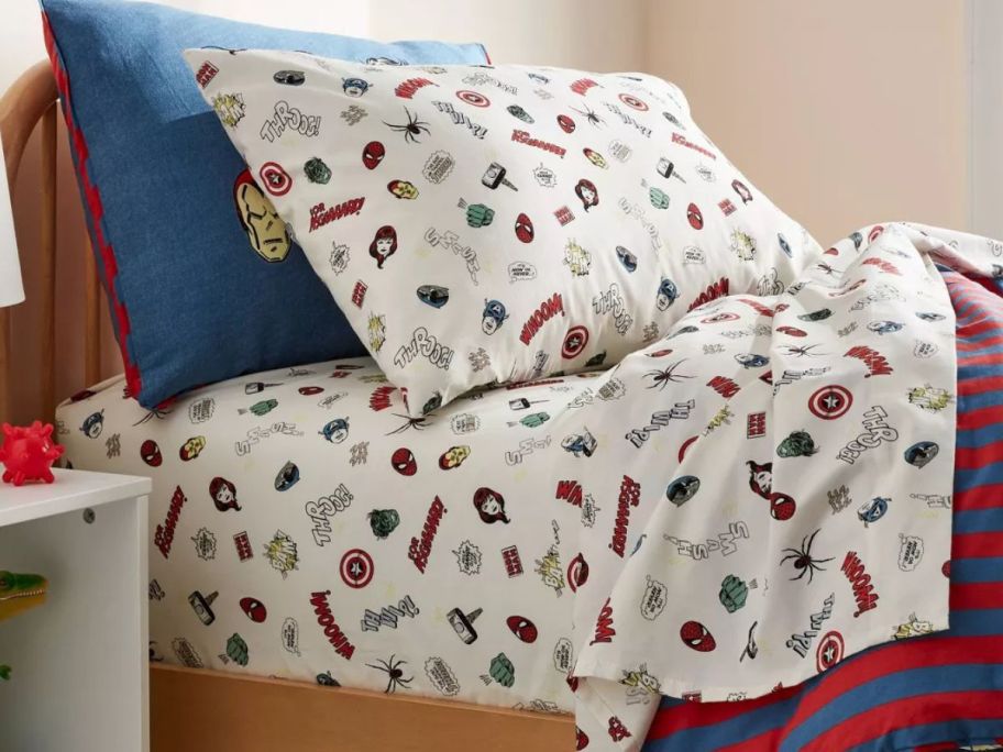 Pillowfort Marvel Icon Kids Sheets Set