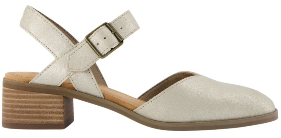 TOM Jaclyn Heel