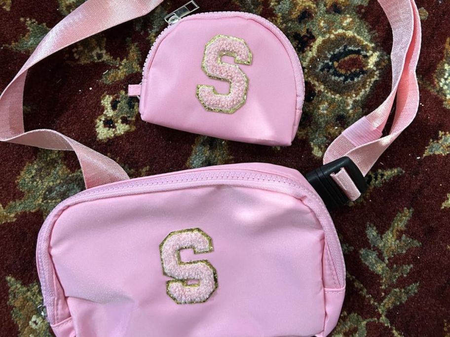A Crossbody Bag Set in Pink