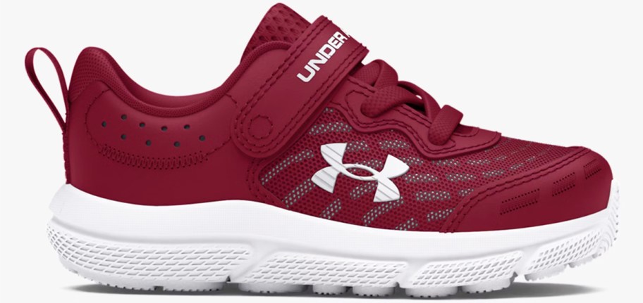 maroon under armour running shoe