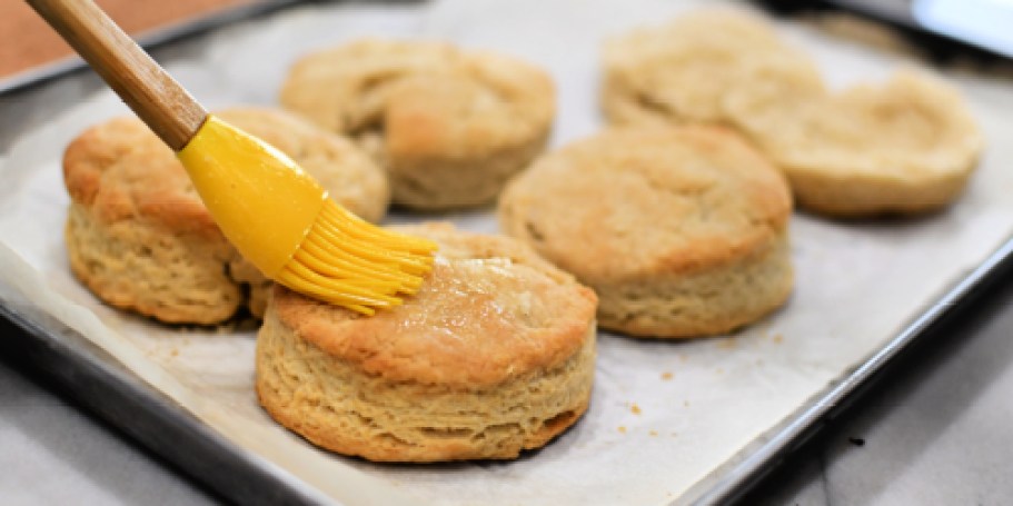 Bake Buttery Soft Sourdough Discard Biscuits for Breakfast!