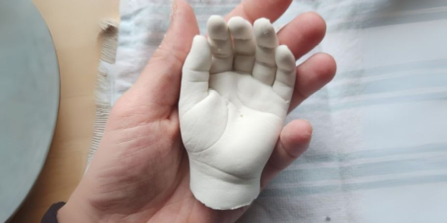 Up to 40% Off Casting Kits on Amazon | Make Keepsakes of Baby’s Hands, Feet, & More!