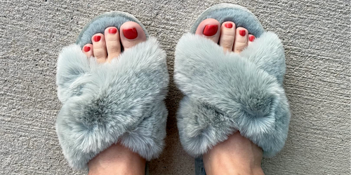 Women’s Fuzzy Slippers Only $7.99 on Amazon (Regularly $30)