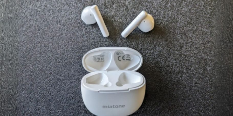 Wireless Bluetooth Earbuds w/ Charging Case Only $11.49 on Amazon