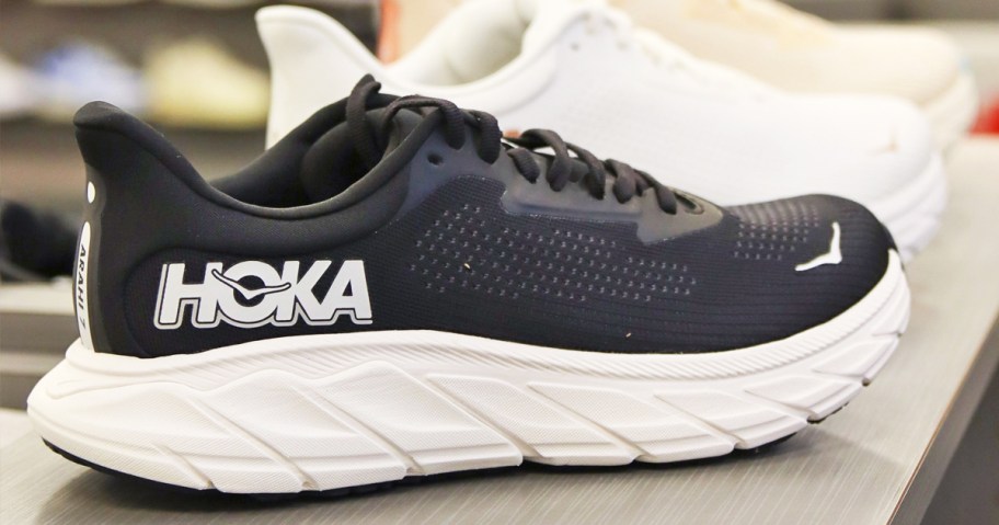 black HOKA Arahi 7 Running Shoes on display in store