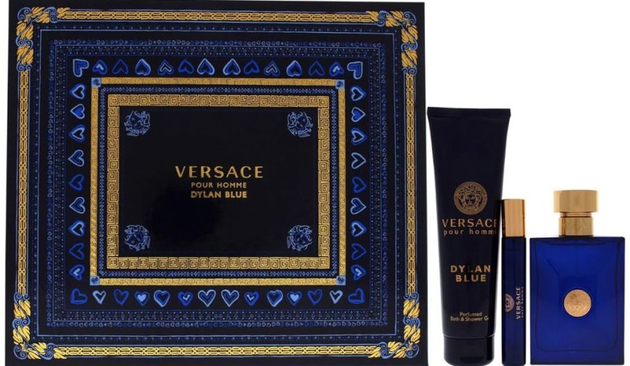 Stock image of a Versace Pour Homme Dylan Blue 3-Piece Gift Set
