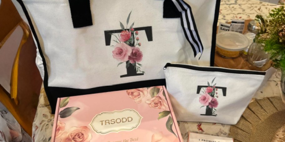 Initial Canvas Tote Bag Gift Set from $8 on Amazon (Reg. $21)