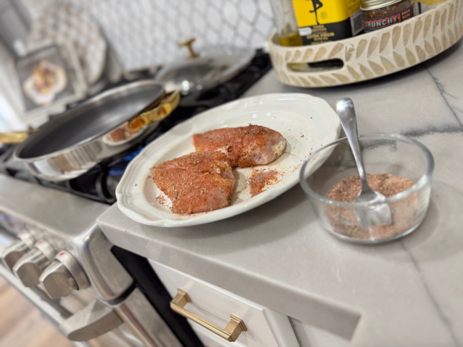 season chicken breasts with chicken rub