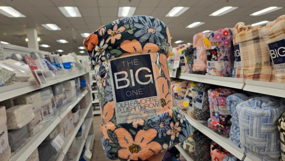 Kohl’s The Big One Throw Blankets from $6.57 (Tons of Fun Prints)