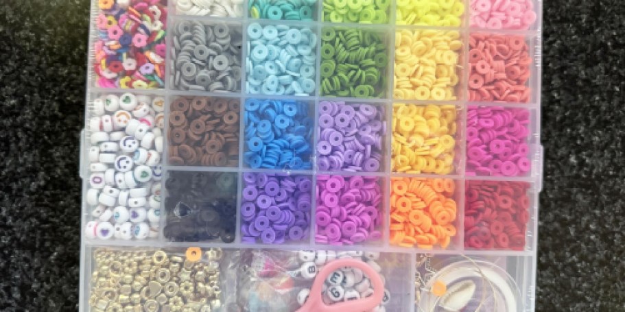 Huge 5,000 Piece Bracelet Making Kit Only $3 on Amazon