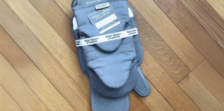 Better Homes & Gardens Silicone Oven Mitt 4-Piece Set Just $12.98 on Walmart.com