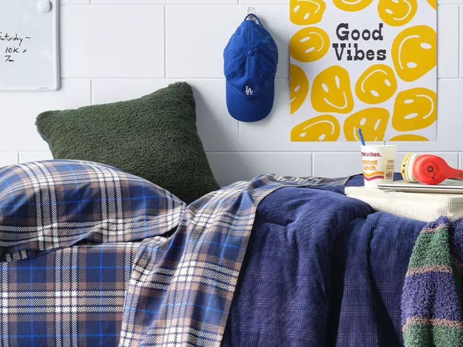 A college dorm room