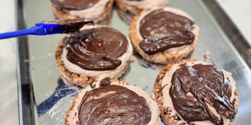 Make These Easy Protein S’mores Rice Cakes as a Dessert or Snack!